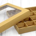 Коробка для 16 конфет с окном 20х20х3 см Ячейка 5х5 см крафт