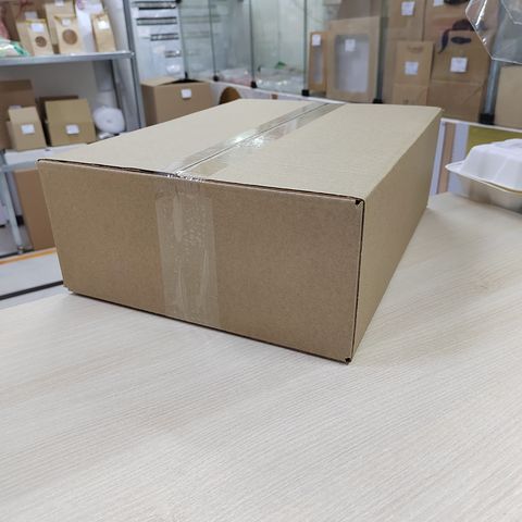 Коробка из ГК 38x28,5x12,5 см крафт Почта № 18
