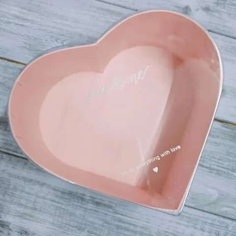 Коробка сердце розовая, 20,5*16,5*8 средняя