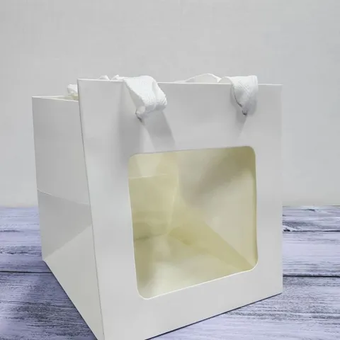 Пакет с окном 15*15*15 белый мал