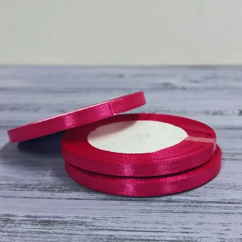 Атласная лента 6 мм длина 22,5м, малиновый