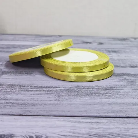 Атласная лента 6 мм длина 22,5м, светло- желтый