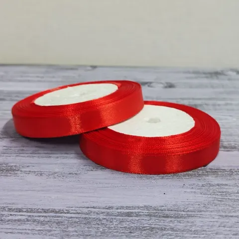 Атласная лента 12 мм длина 22,5 м, красный