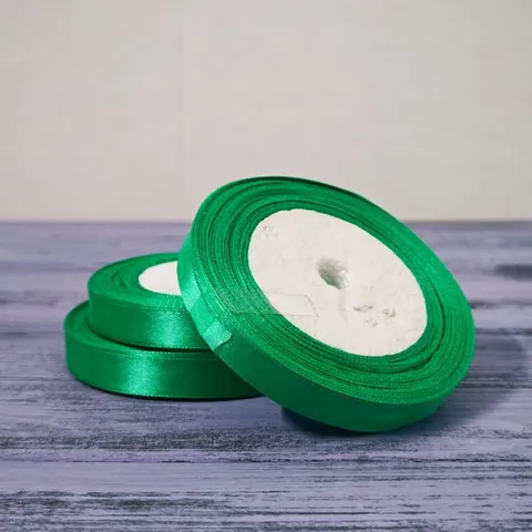 Атласная лента 12 мм длина 22,5 м зеленый