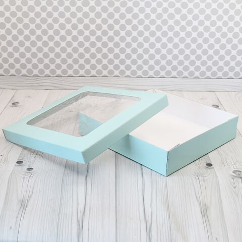 Коробка с окном из МГК 30*30*8 см голубая