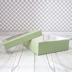Коробка с окном из МГК 25*25*8 оливковая