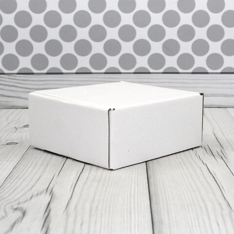 Коробка - сундучок 14 х 14 х 6,5 см Матовая без окна