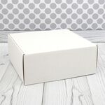 Коробка для подарочных наборов без окна 25 х 25 х 10 см